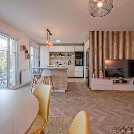 Emma - F3 Apartment With A Garden Montévrain Eksteriør bilde